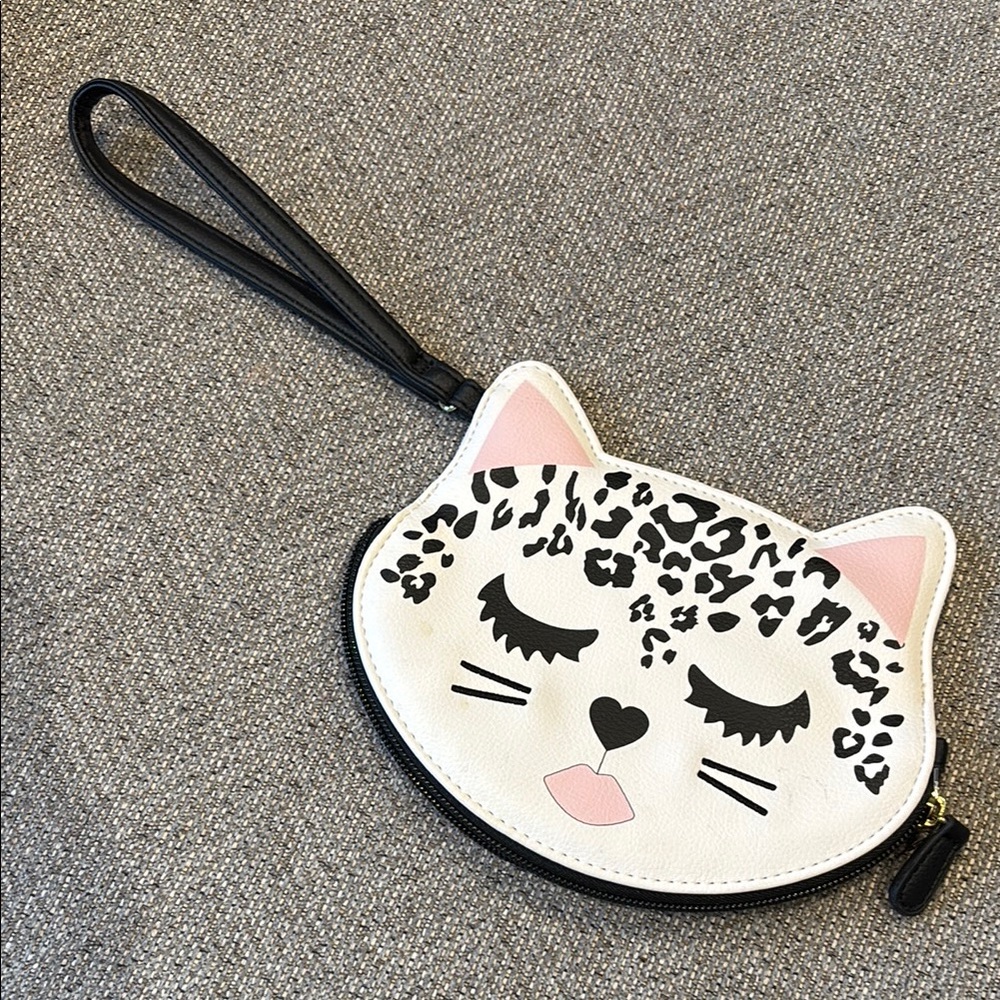 Love Betsey Leopard Cat Face Wristlet - Black and White